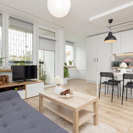 Arsenal City Apartment Warsaw By Renters Екстер'єр фото